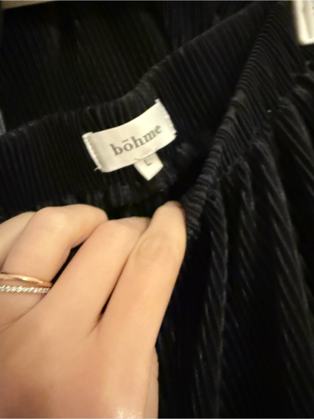 Bohme Ribbed Black Satin Lounge Set M/L - Picture 3 of 5